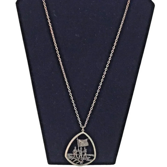 Unbranded Jewelry - Vintage Estate Statement Necklace 1776 Patriotic Silver Tone 24"